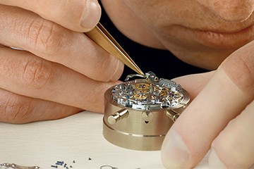 西安欧米茄石英手表保养中心地址