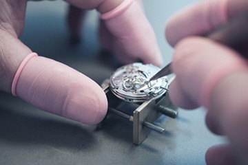 西安欧米茄受磁了维修